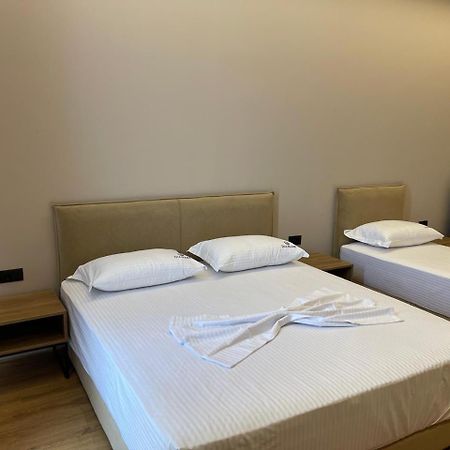 Aparthotel Dia Mare Deluxe Vlorë Exterior foto