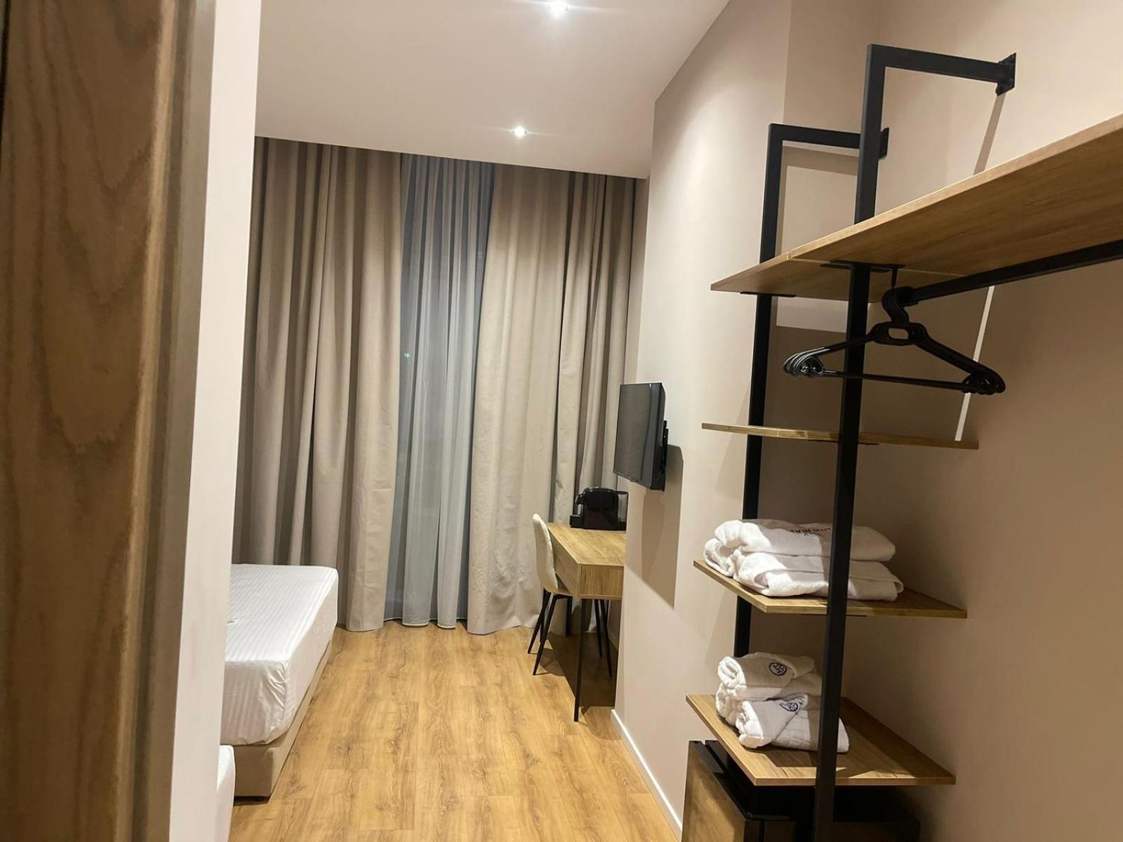 Aparthotel Dia Mare Deluxe Vlorë Exterior foto